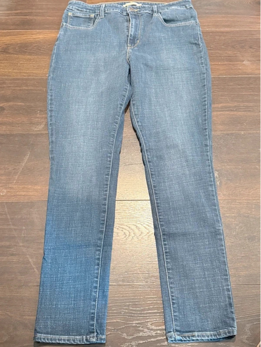 Levi’s 721 High Rise Skinny Women’s Jeans Size 32 W32 L30 1361